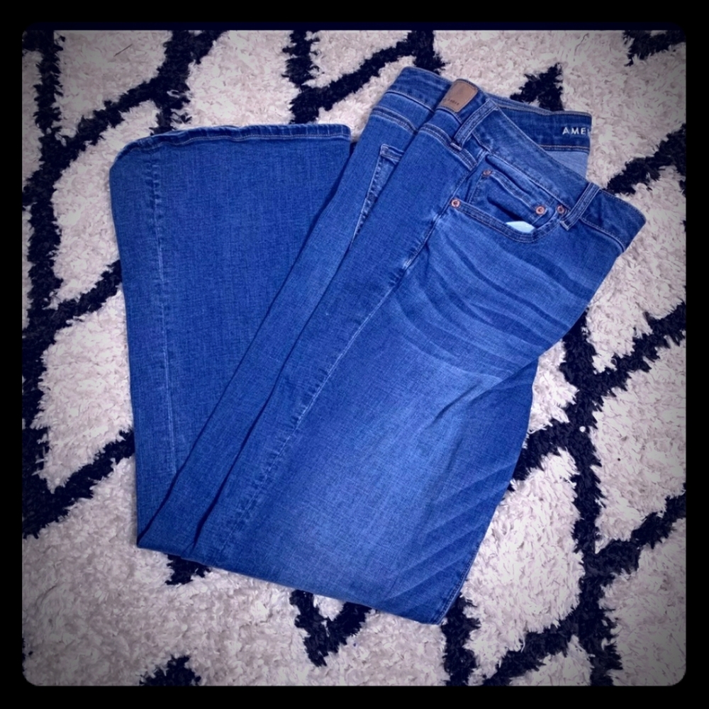 American Eagle Favorite Boyfriend Jeans